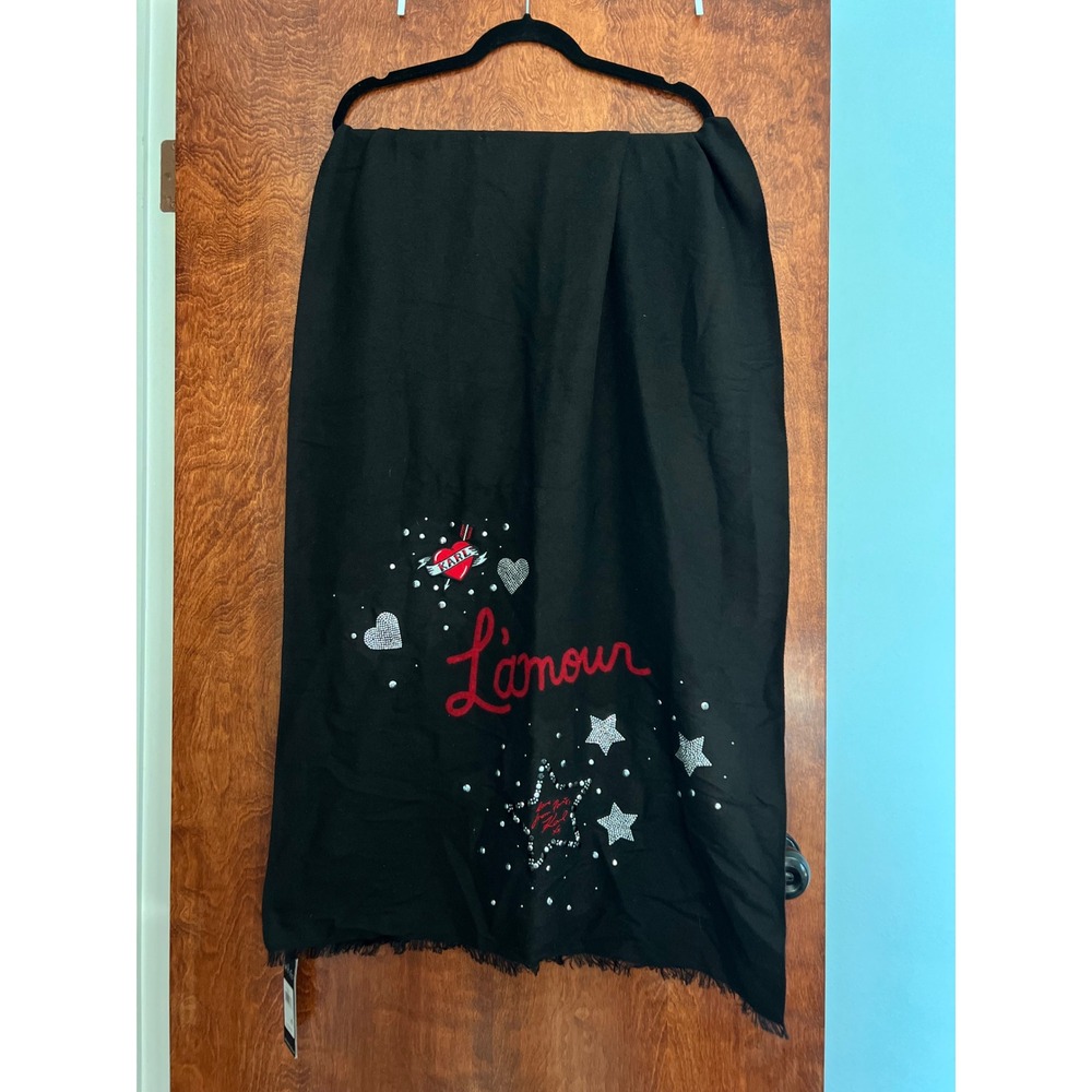 NEW Karl Lagerfeld Paris Scarf Women OS Black L'amour Rhinestone Star Wrap Scarf